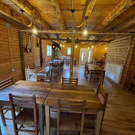 Bujtina Zemra Tradites テス エクステリア 写真